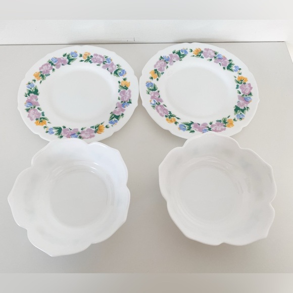 Vintage Arcopal Spain Vintage Floral Bowl & Plate Set – Set of 2 - Picture 5 of 6